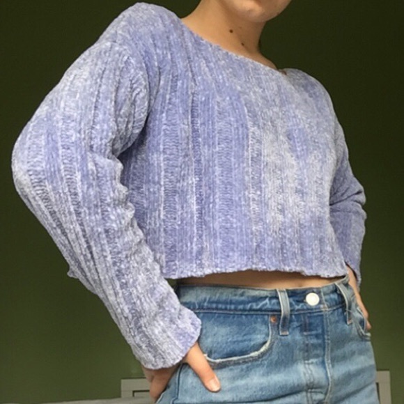 Blue cropped knit top! - Picture 1 of 4